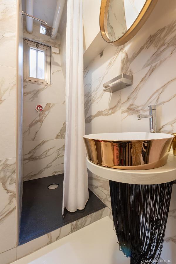 Billie'S Flat Red - Art & Design Apt In Verona Historic Centre Εξωτερικό φωτογραφία