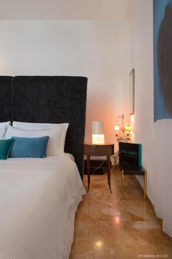 Billie'S Flat Red - Art & Design Apt In Verona Historic Centre Εξωτερικό φωτογραφία